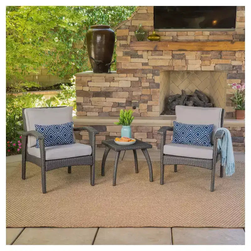 Set da Salotto da Esterno in Vimini 3 pezzi Honolulu con Cuscini - Grigio - Christopher Knight Home