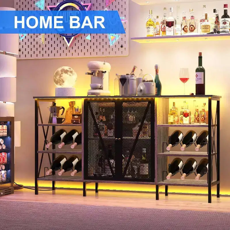 Mobile bar industriale con portabottiglie e mensole