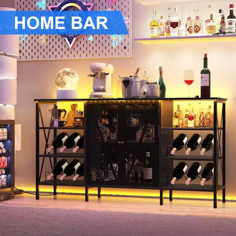 Mobile bar industriale con portabottiglie e mensole