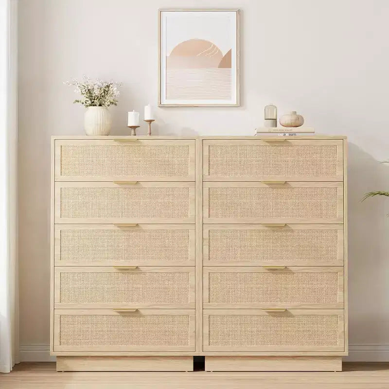 Cassettiera a 5 cassetti in rattan con struttura in legno
