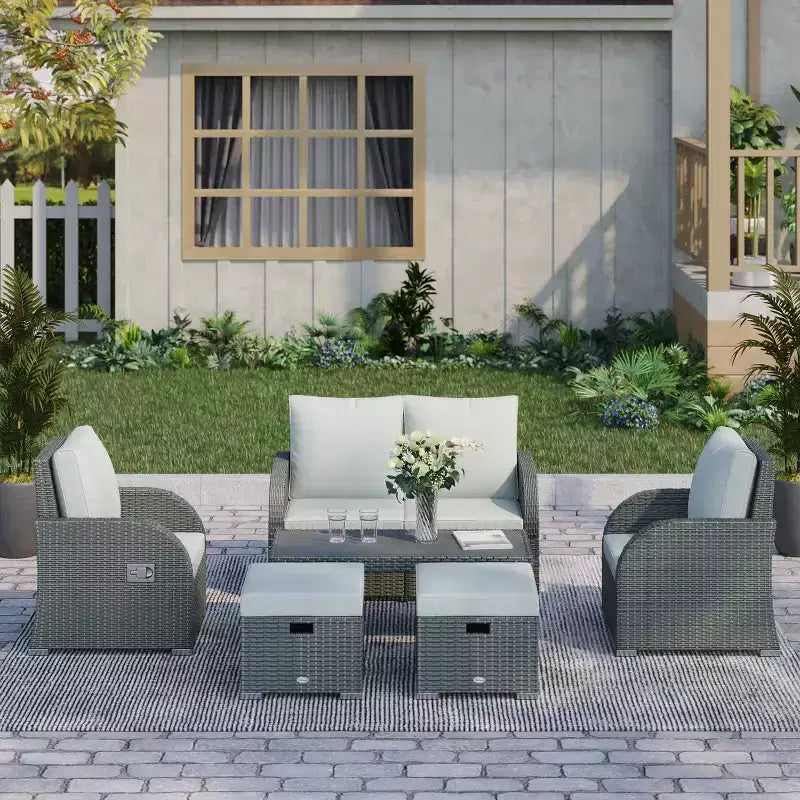 Outsunny Set da 6 Pezzi di Mobili da Giardino per Esterni con Divano in Rattan, Sedia Reclinabile Singola, Set da Conversazione, Pouf, Tavolino e Cuscini, Grigio