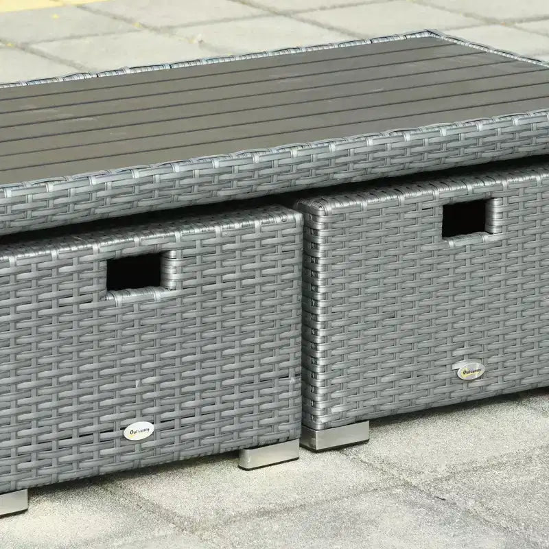 Outsunny Set da 6 Pezzi di Mobili da Giardino per Esterni con Divano in Rattan, Sedia Reclinabile Singola, Set da Conversazione, Pouf, Tavolino e Cuscini, Grigio