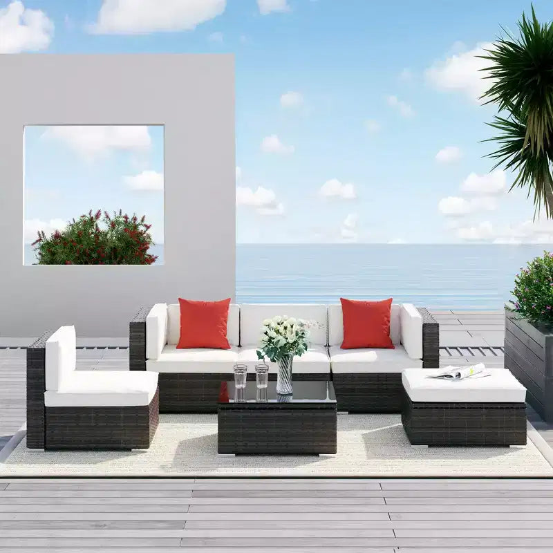 Set di divani Outsunny a 6 pezzi in rattan PE da esterno, set di mobili da conversazione componibili in vimini per patio con cuscini e tavolino da caffè