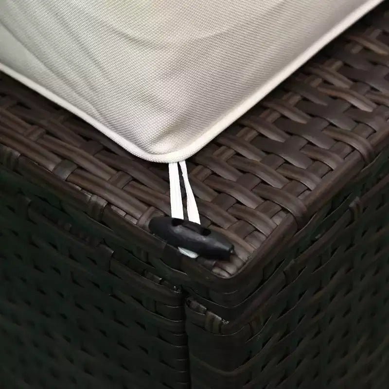 Set di divani Outsunny a 6 pezzi in rattan PE da esterno, set di mobili da conversazione componibili in vimini per patio con cuscini e tavolino da caffè
