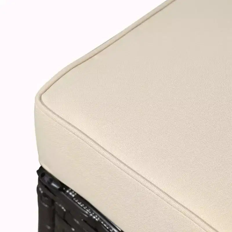 Set di divani Outsunny a 6 pezzi in rattan PE da esterno, set di mobili da conversazione componibili in vimini per patio con cuscini e tavolino da caffè
