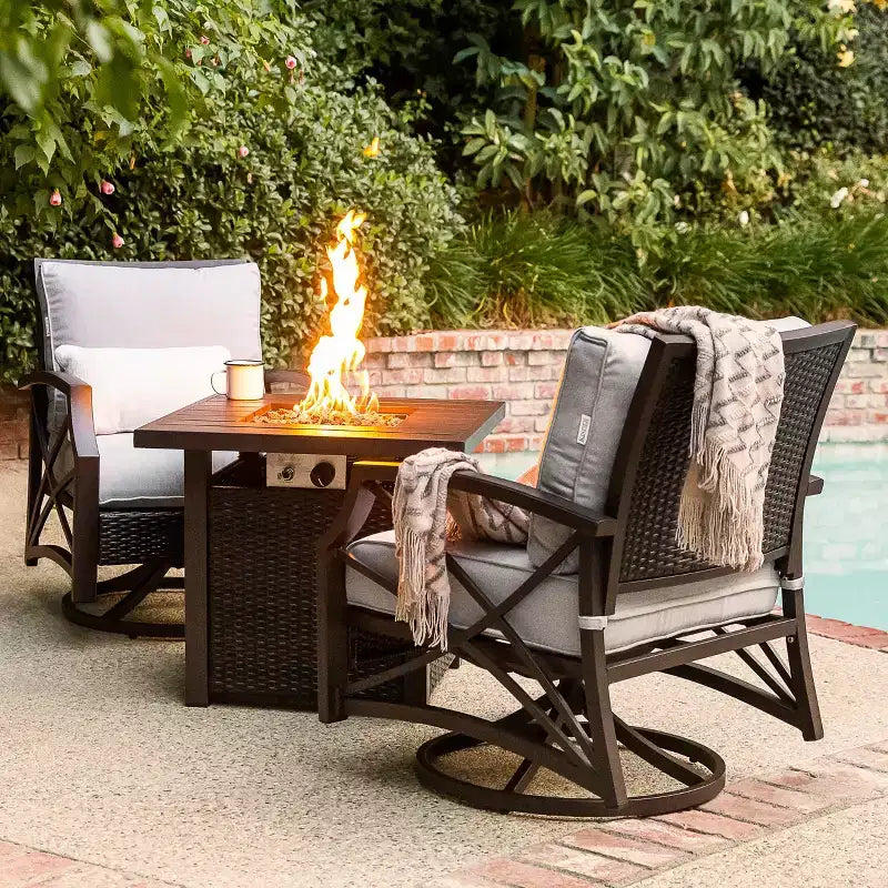 Set Kinger Home Lark da 3 pezzi con braciere a propano in vimini e telaio in alluminio